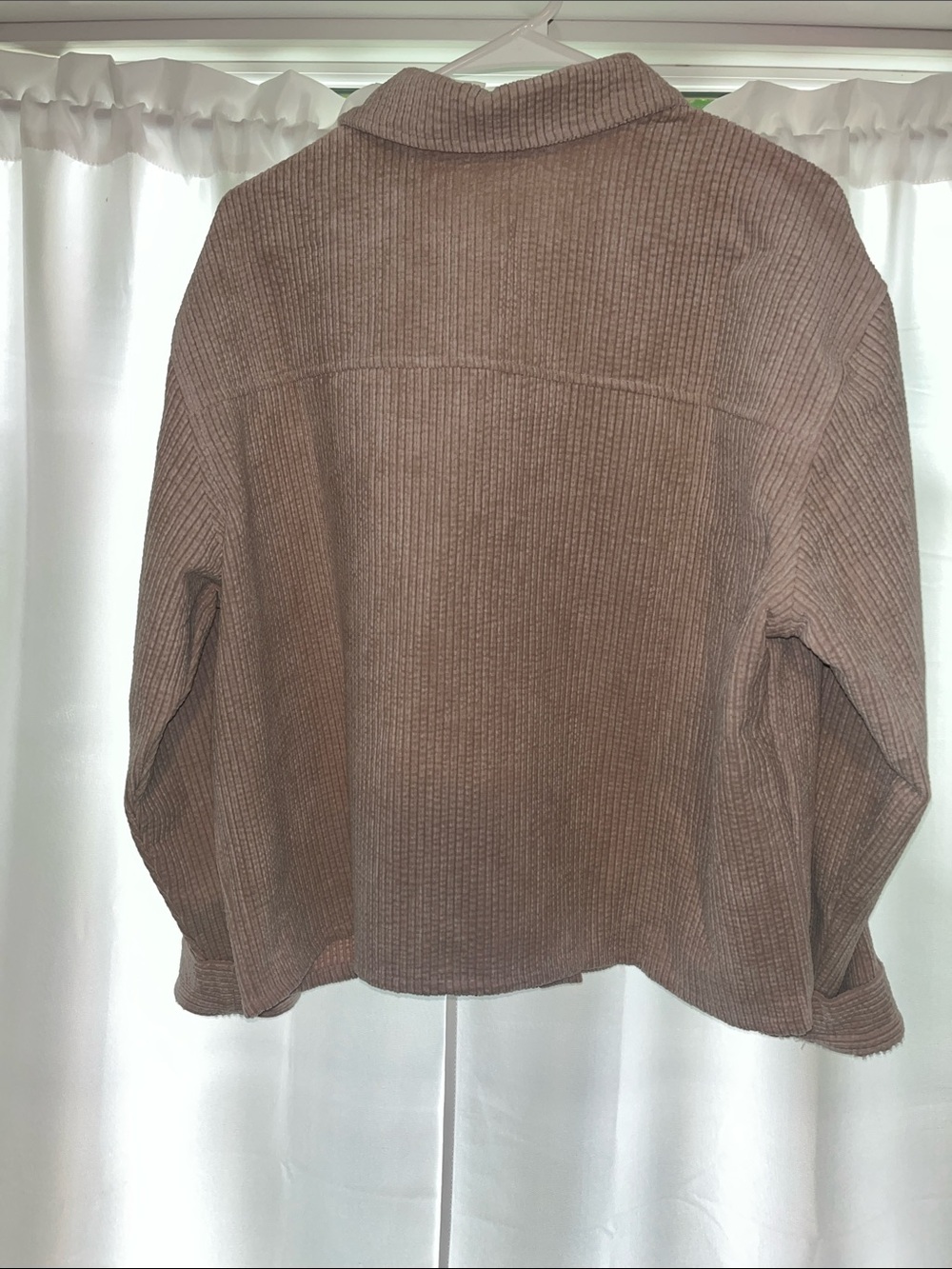 Women's Ribbed Button-Front Utility Jacket in Taupe - Picture 3 of 4